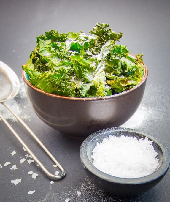 Sweet and Salty Kale Chips - a quick, simple and skinny snack at 116 calories per serving