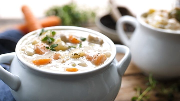 Bowl of chicken pot pie soup.