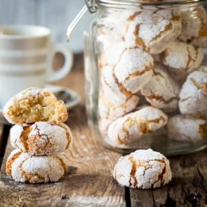 Chewy Delicious Amaretti Cookies