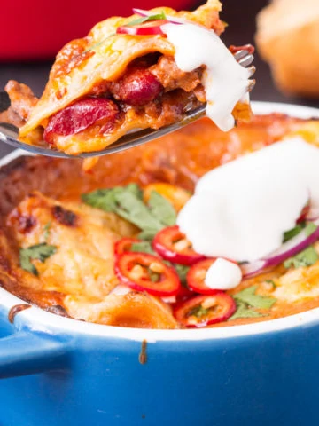 Chili Lasagna - Make a double batch of chili con carne so you can use the leftovers for this yummy meal.