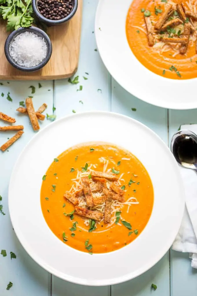 This lentil and red pepper soup with wholemeal pita crisps is so tasty and filling – but healthy too!