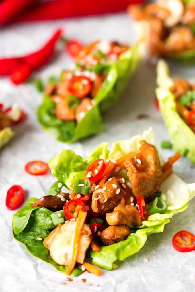 Juicy, spicy, fresh and healthy - these Asian lettuce wraps have got it all!