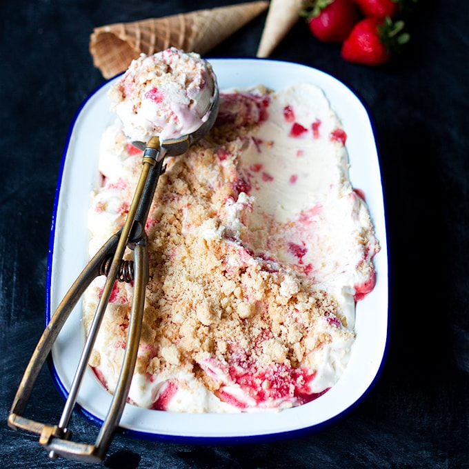 No-churn, strawberry shortbread ice cream - decadently creamy and delicious!