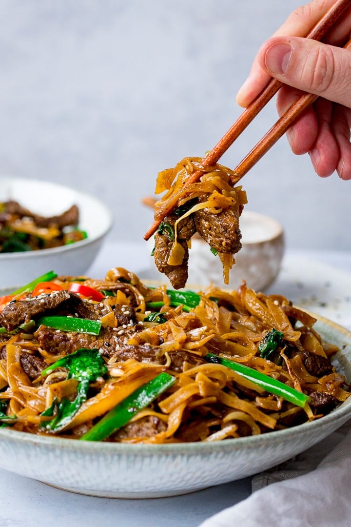 Easy Beef Chow Fun Recipe - 6