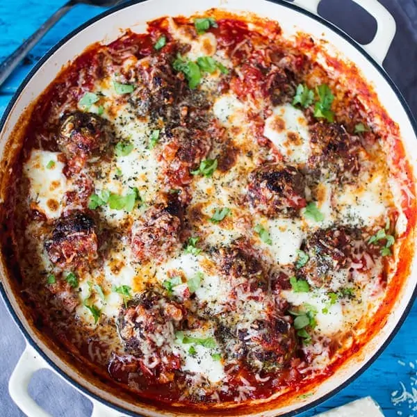 Juicy meatballs with hidden veg, served in a tomato and pepper sauce with gooey melted cheese.