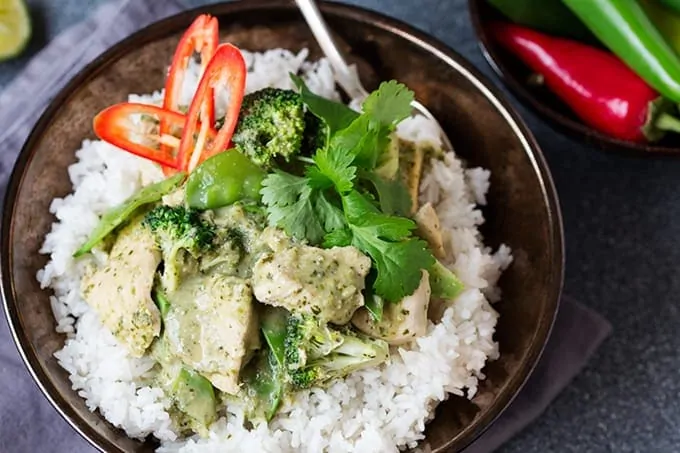 Skinny Thai Green Curry Paste - Nicky's Kitchen Sanctuary