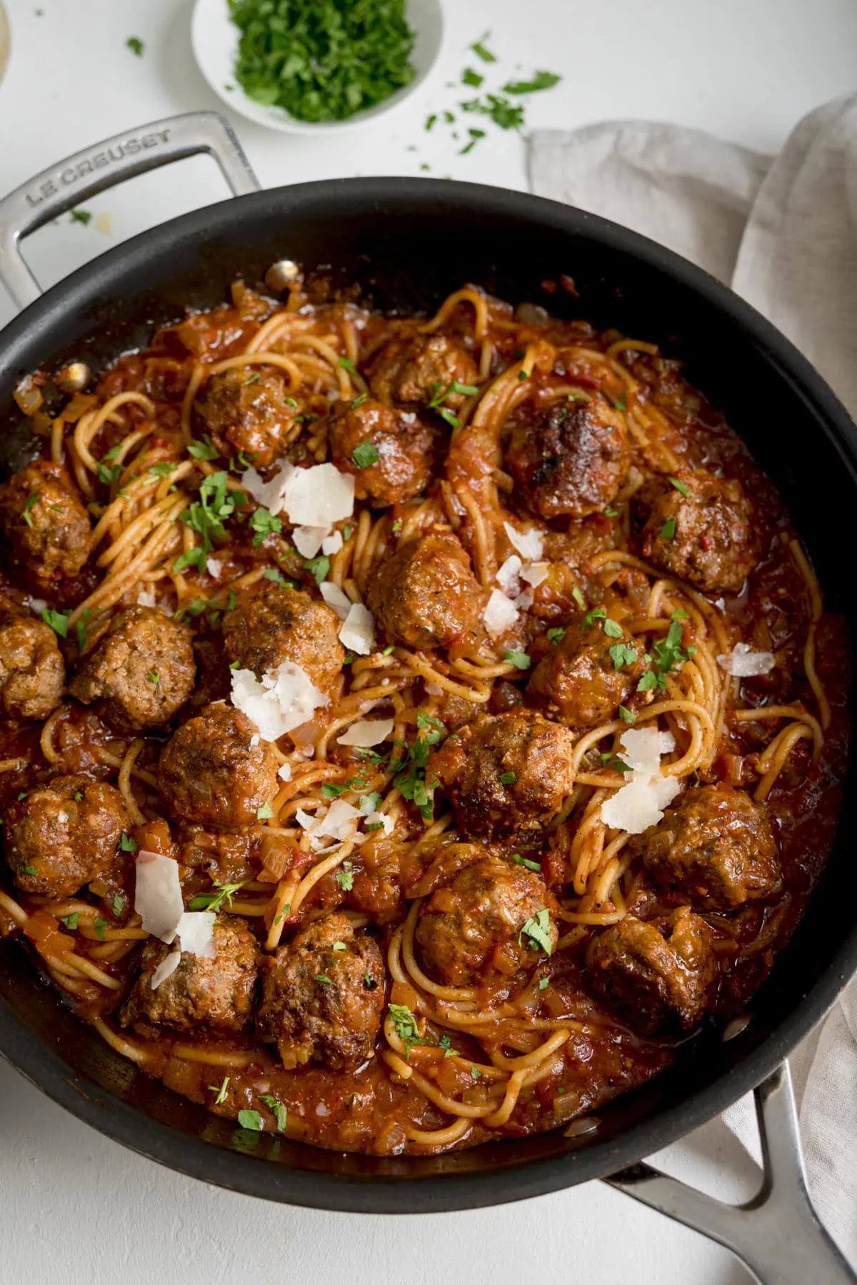 One-Pan Spaghetti and Meatballs - Nicky's Kitchen Sanctuary