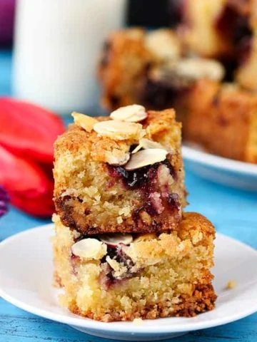 Deliciously moist blondies with all the those Cherry Bakewell flavors PLUS white chocolate!