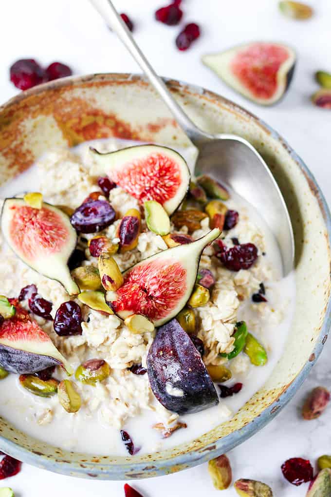 Overnight Oats with Figs and Pistachios - prep the night before so you can grab as you run out the door!