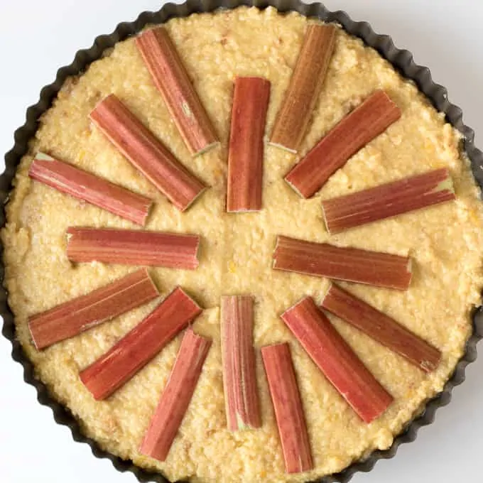 Rhubarb and Amaretti Cake prep