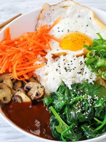 Vegetable Bibimbap with gochujang - lots of healthy goodies in this Korean style recipe!