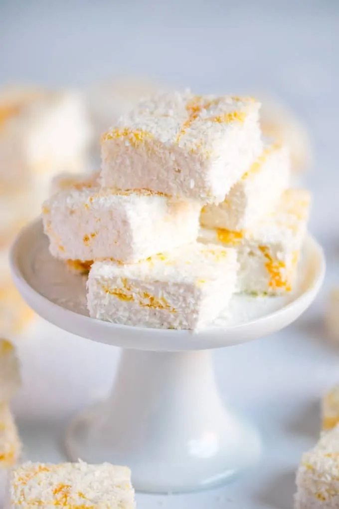 Lemon Curd and Coconut Marshmallows - light and fluffy, these marshmallows make an amazing homemade gift!