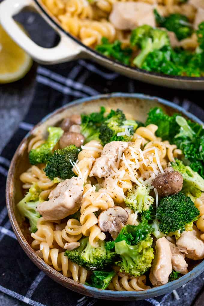 One Pot Chicken and Broccoli Pasta - Nicky's Kitchen Sanctuary