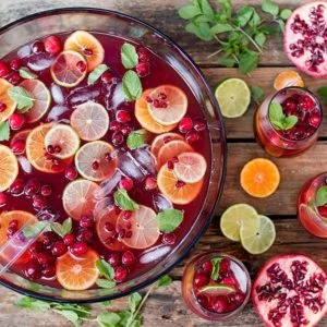 Christmas Day Punch - A lovely fruity punch with prosecco for the grown-ups. A great way to keep your guest's drinks topped up!