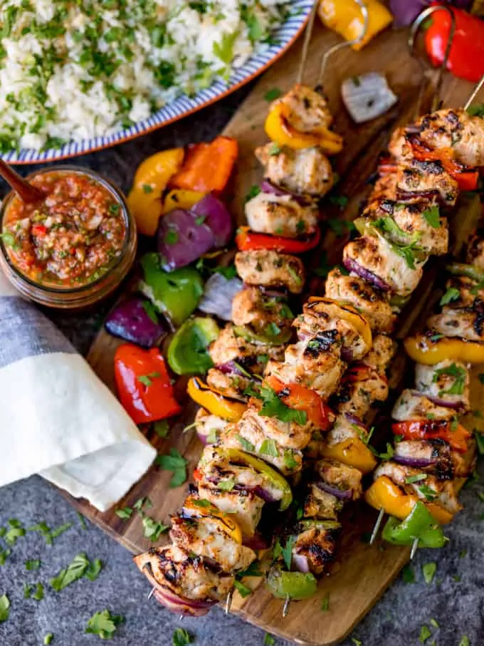 https://www.kitchensanctuary.com/wp-content/uploads/2017/05/Mexican-Chicken-Kebabs-with-Picante-Salsa-Recipe-tall-FS.webp