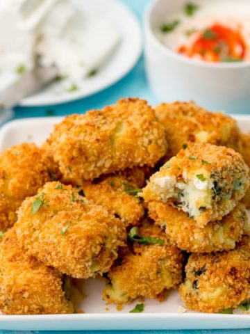 Baked Spinach and Goat’s Cheese Croquettes – a lighter dinner or appetizer for meatless Mondays! Easily made Gluten Free too!