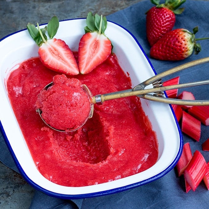 Baked Strawberry Cheesecake - 34