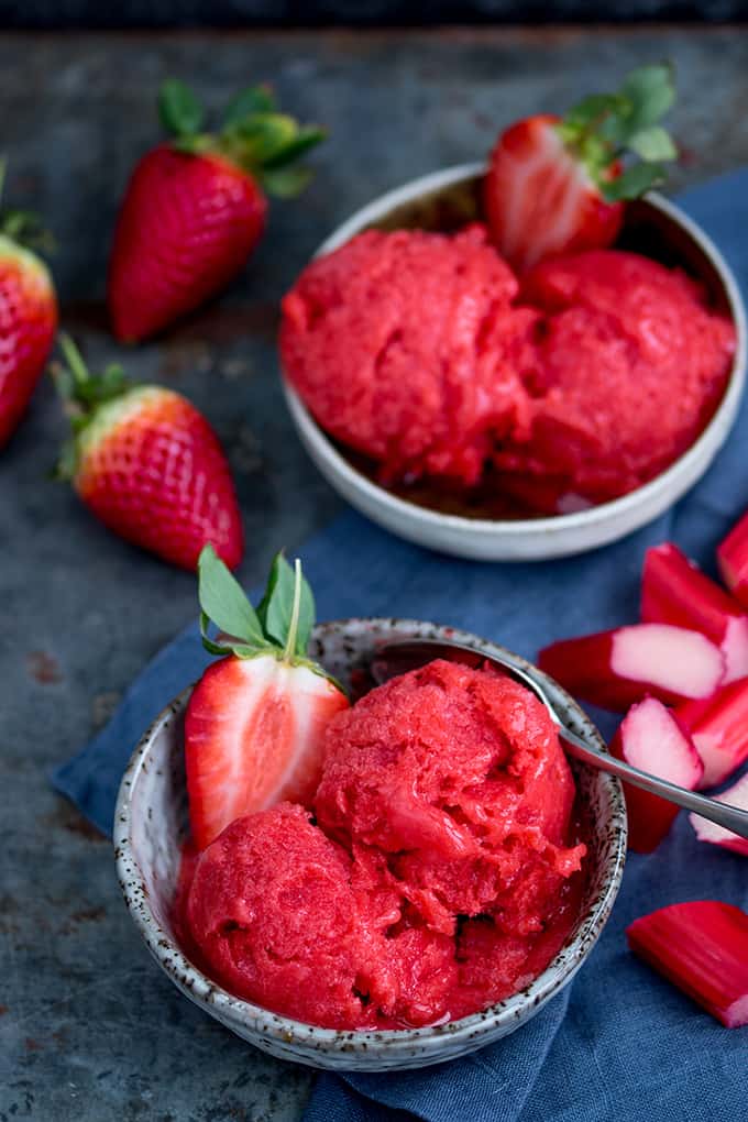 Only five ingredients needed for this Easy Strawberry and Rhubarb Sorbet. No churn, refined sugar free and gluten free too!