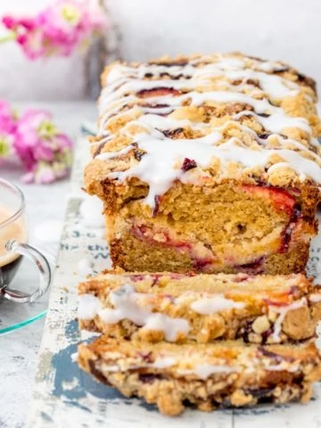 Plum Crumble Bread - with a crunchy, buttery streusel topping and almond icing drizzle! A delicious treat for brunch or afternoon tea!