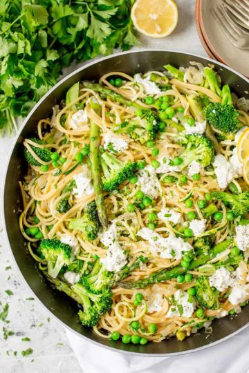 One-pot garlic and herb spaghetti with courgetti - Nicky's Kitchen ...