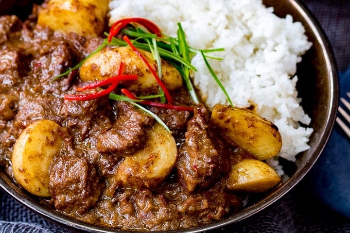 Ultimate Beef Massaman Curry Recipe - Nicky's Kitchen Sanctuary