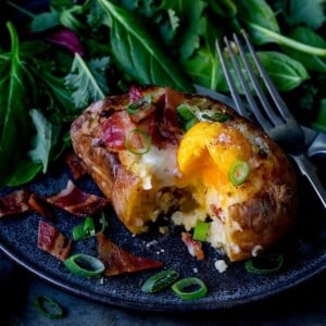 Bacon and Egg Stuffed Potatoes - 3