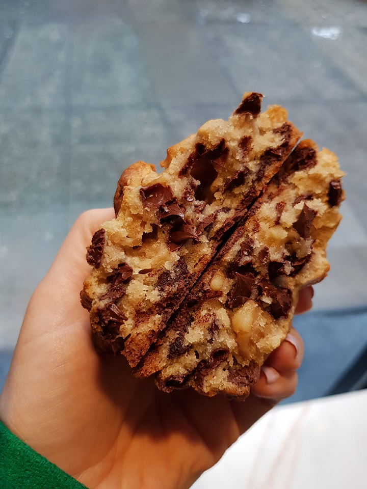 Levain chocolate chip cookie