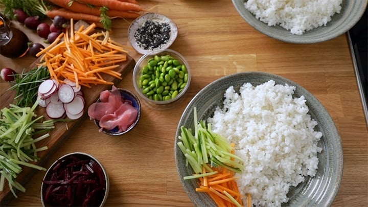 Salmon Sushi Bowl - 70