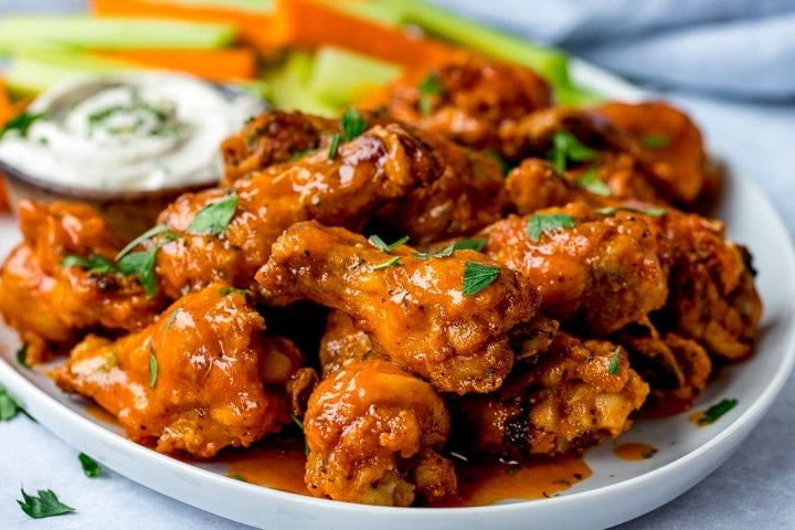 Garanti illoyalitet lugtfri Crispy Baked Buffalo Wings - Nicky's Kitchen Sanctuary