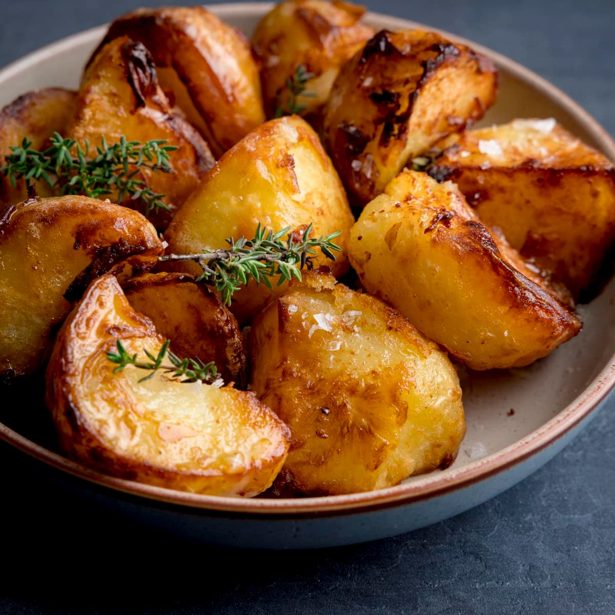 Air Fryer Baby Potatoes - 20 Minutes, Easy to Make