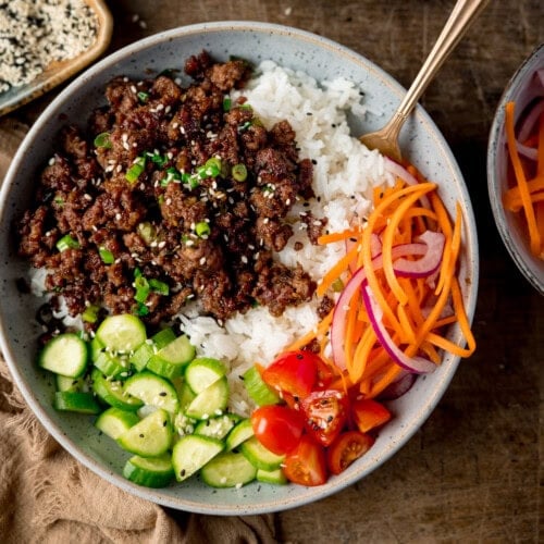 Vietnamese-style Caramelized Minced Beef Rice Bowls - Nicky's Kitchen ...