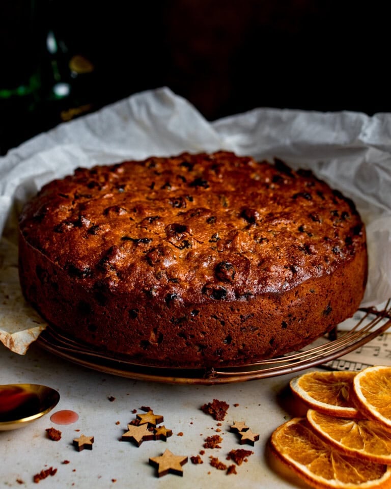 Easy Christmas Cake Recipe (Tried & Tested)